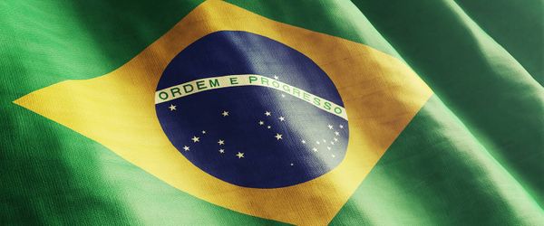 A bandeira do Brasil e a constelação do
Cruzeiro do Sul na numismática brasileira